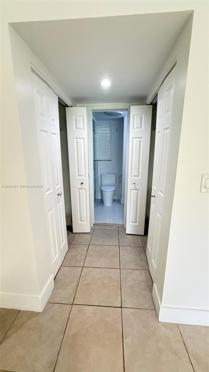 FERNWOODS CONDO NO 1 - Residential Lease