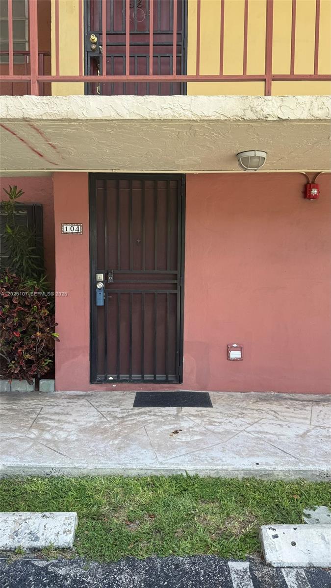 FERNWOODS CONDO NO 1 - Residential Lease
