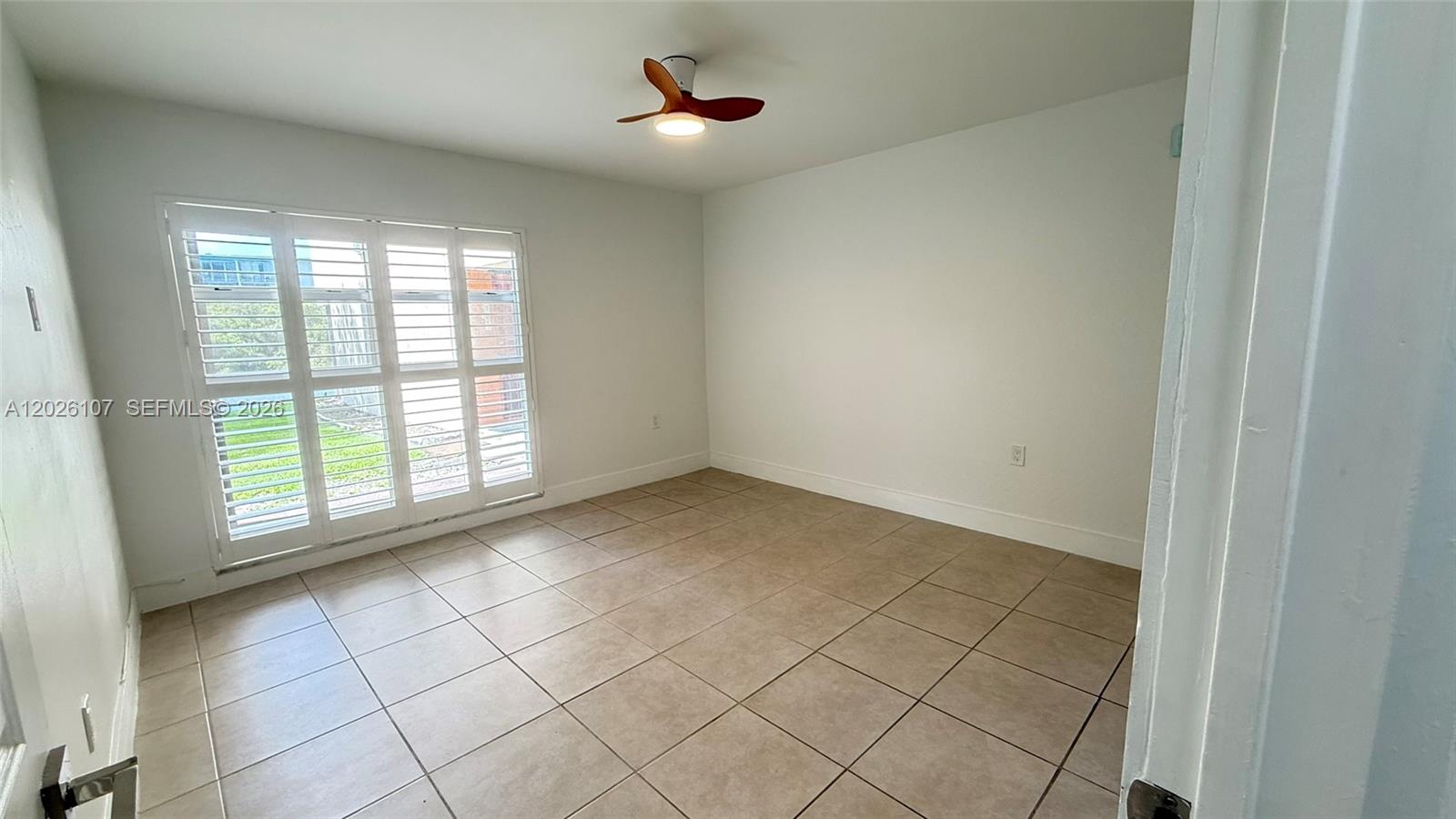 FERNWOODS CONDO NO 1 - Residential Lease