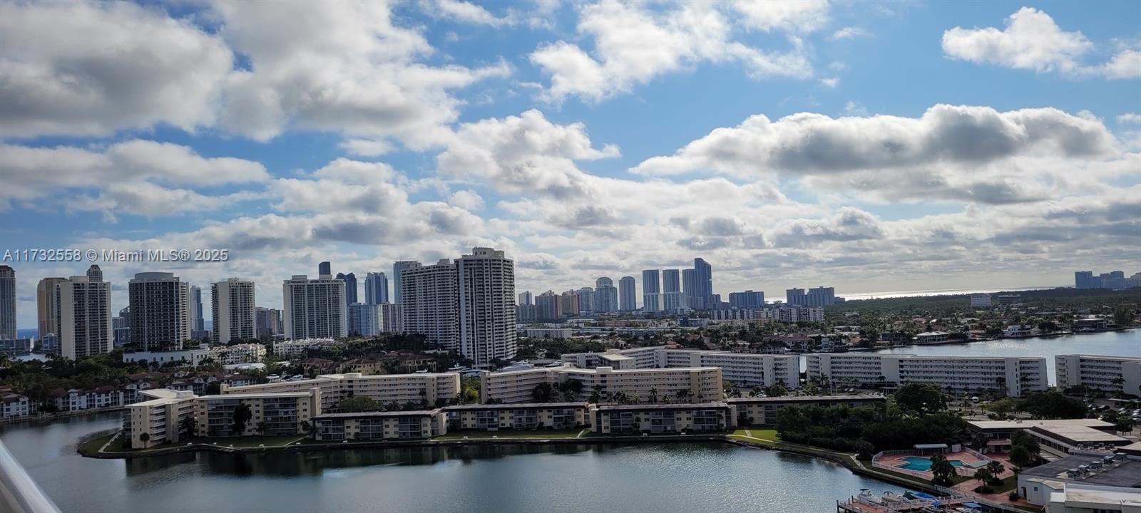 DEL PRADO MARINA - Residential