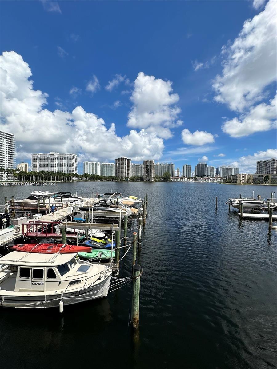 DEL PRADO MARINA - Residential