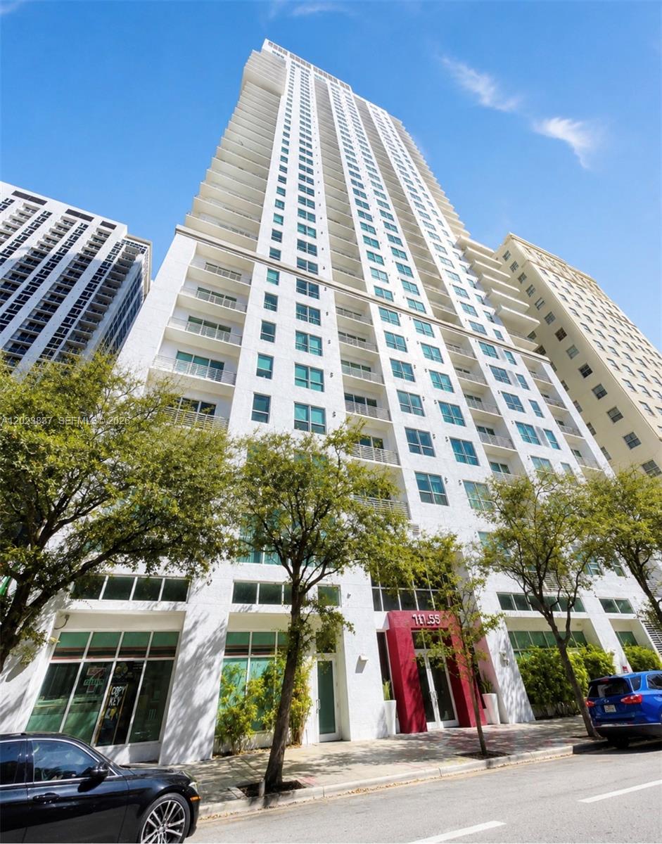 THE LOFT DOWNTOWN II COND - Residential