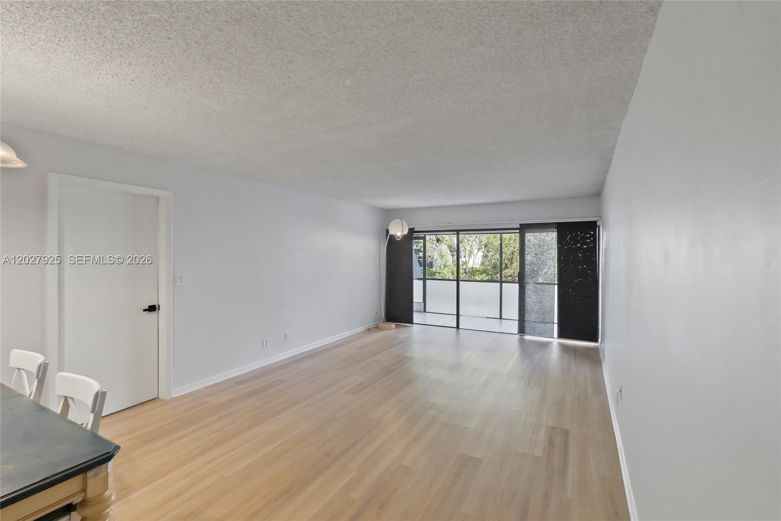 BUILDING FOUR OF RACQUET - Residential