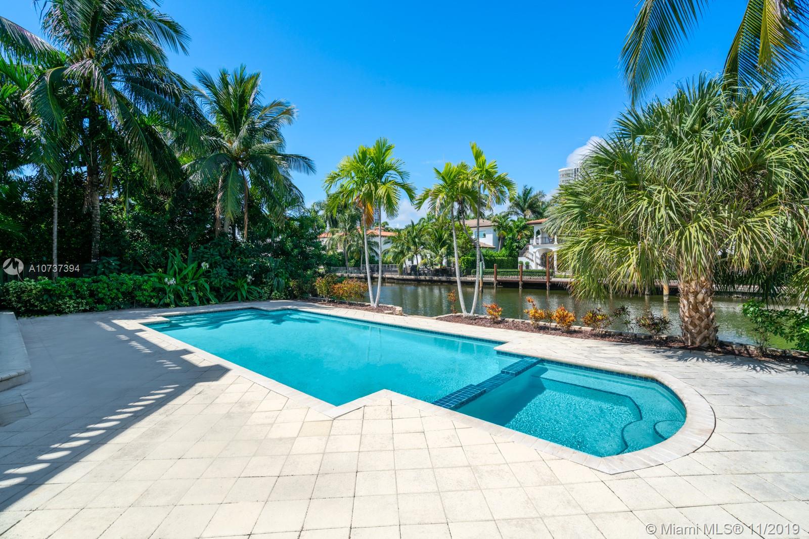 GOLDEN BEACH SEC F - Residential