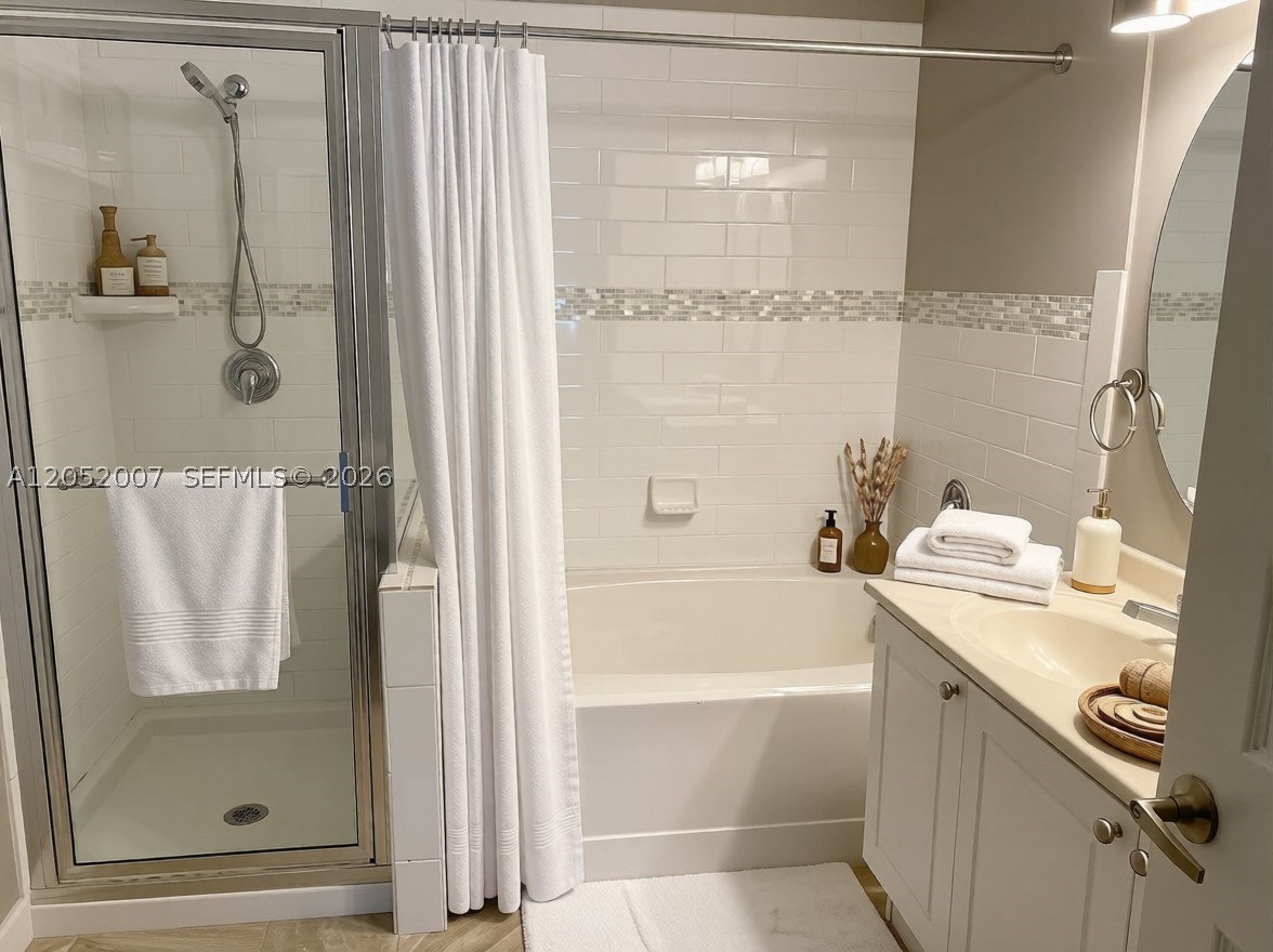 The Enclave at Oxford Plac - Residential Lease