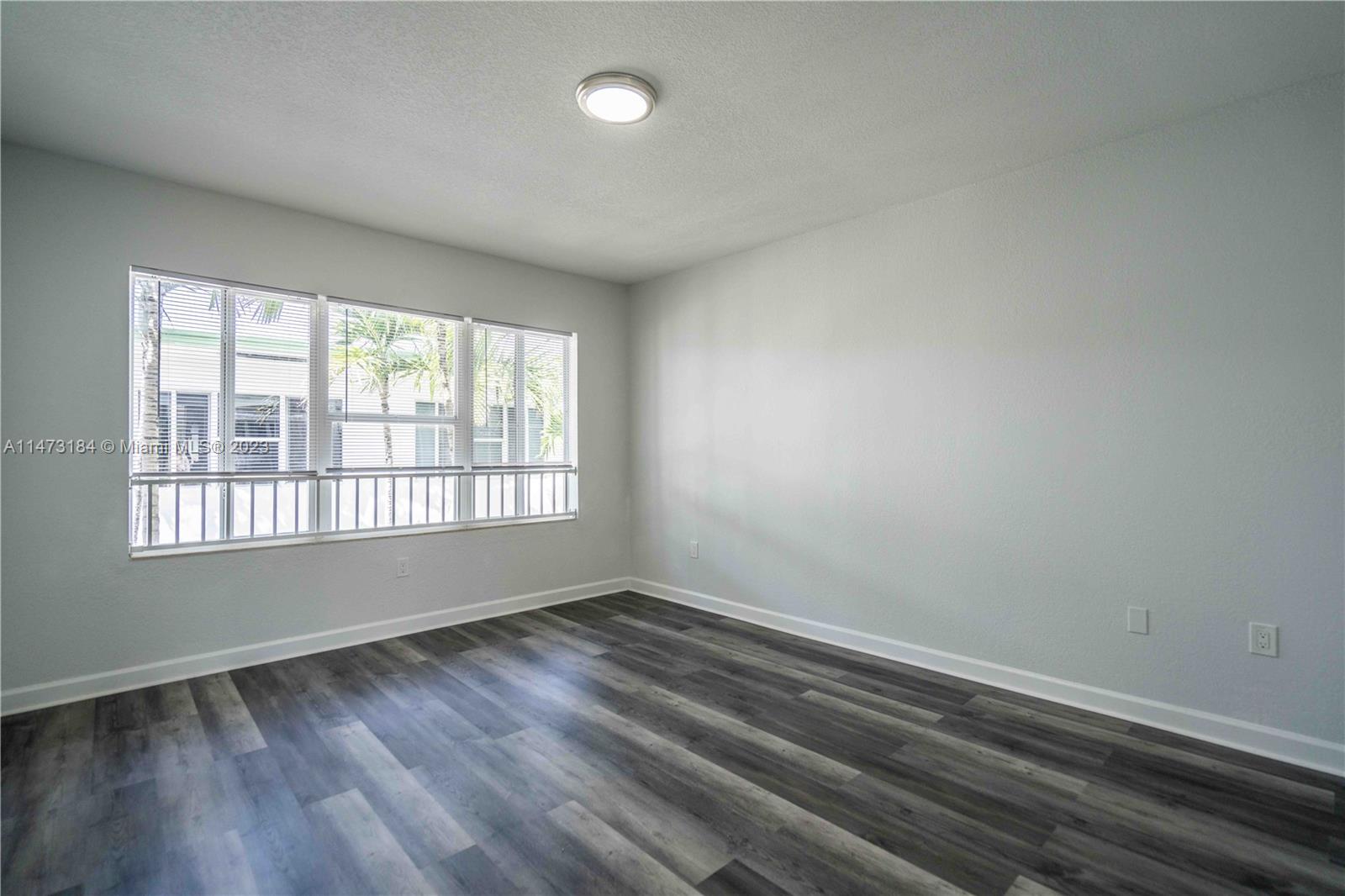 BAYVIEW TOWNHOMES CONDO - Residential Lease