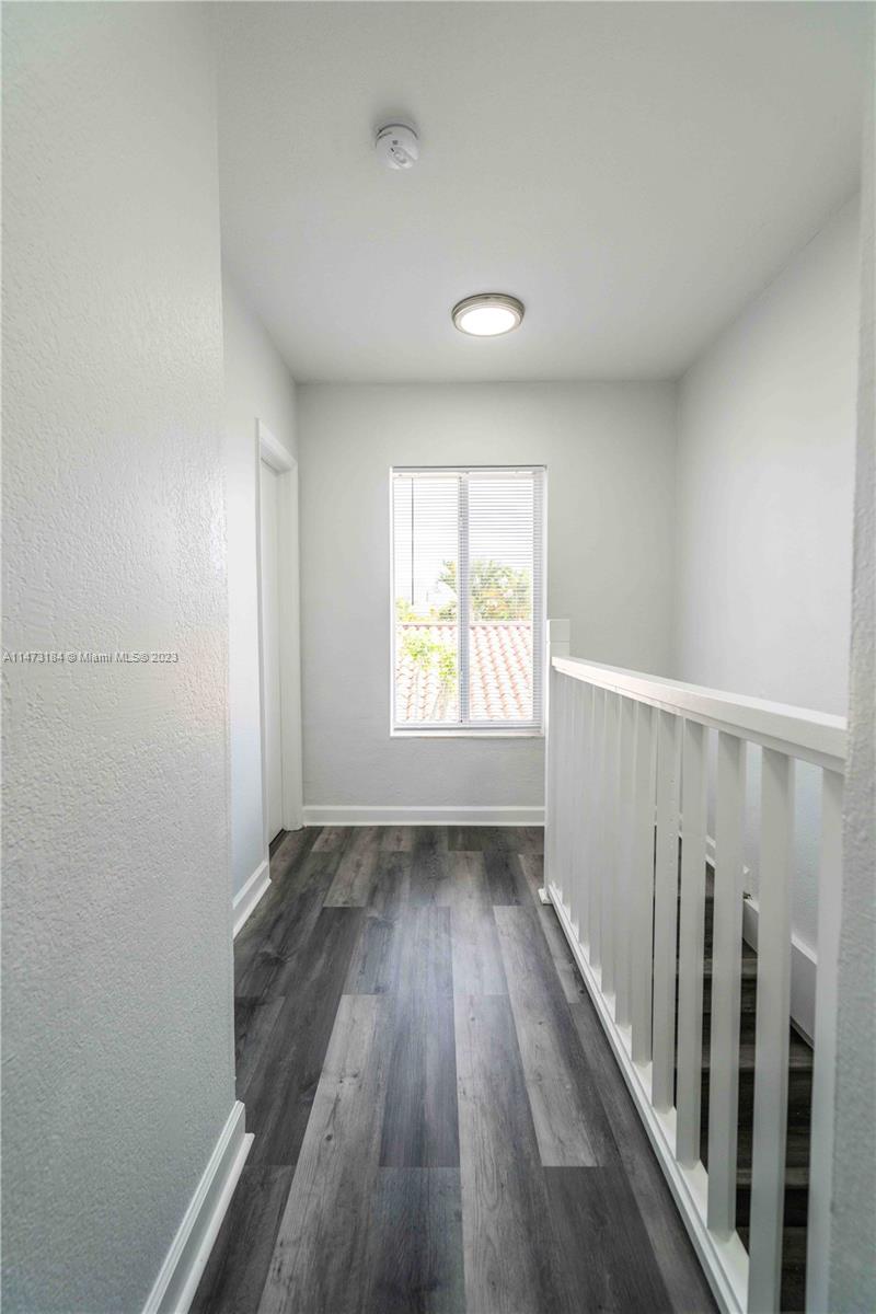 BAYVIEW TOWNHOMES CONDO - Residential Lease
