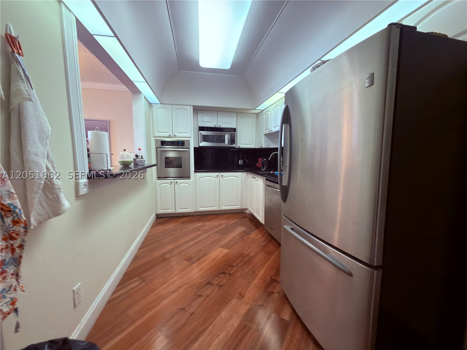 OCEANVIEW BUILDING B COND - Residential