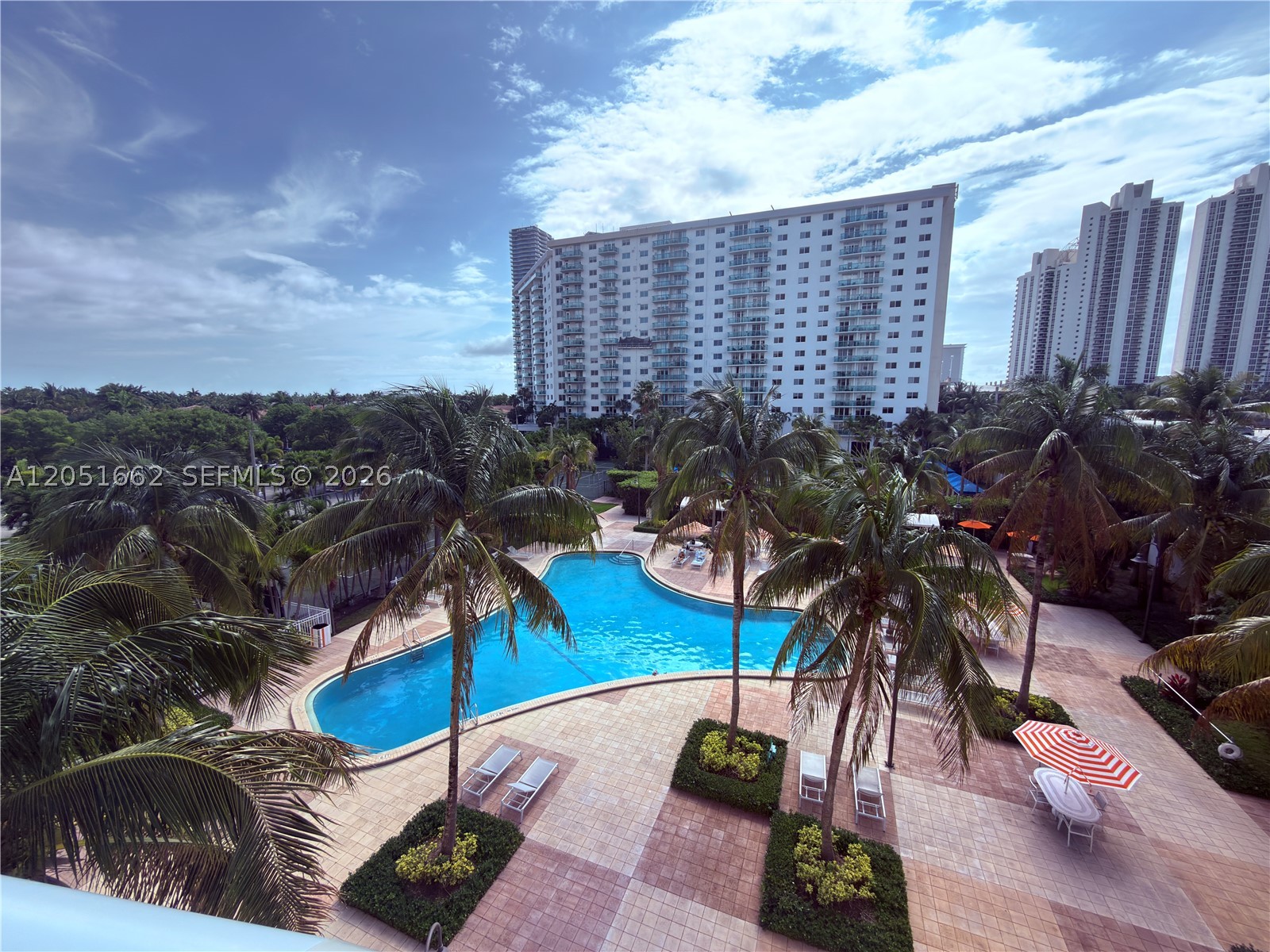 OCEANVIEW BUILDING B COND - Residential