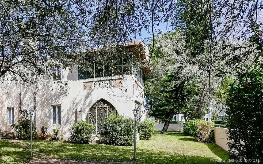 CORAL GABLES COUNTRY CLUB - Residential