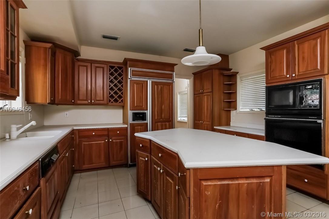 CORAL GABLES COUNTRY CLUB - Residential