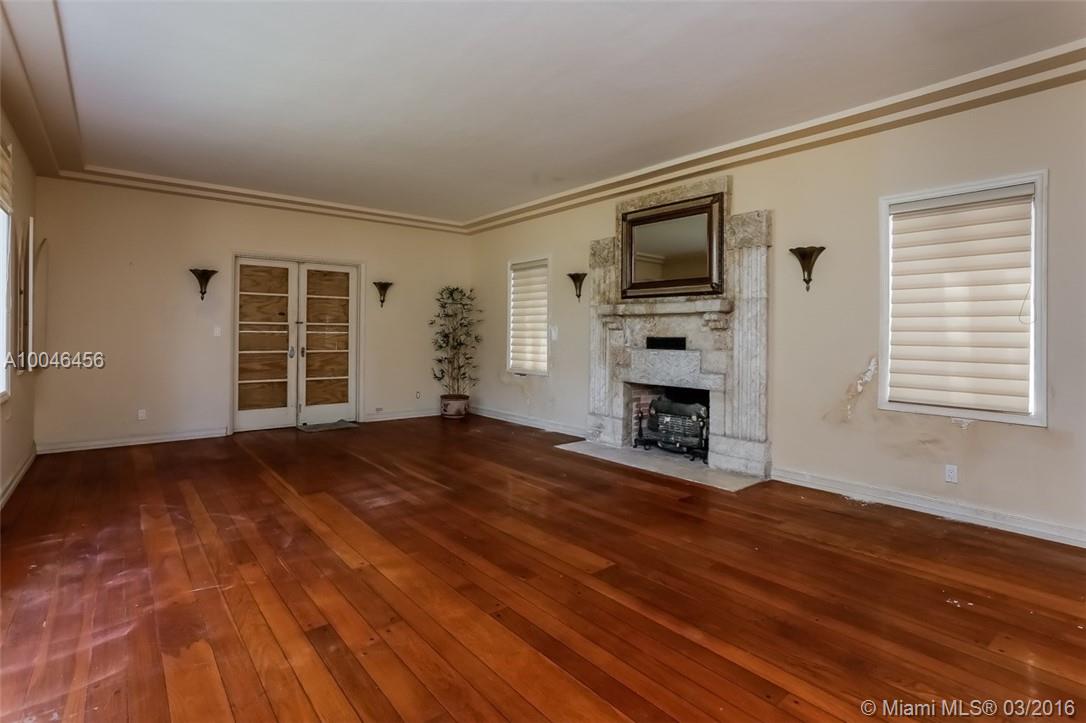 CORAL GABLES COUNTRY CLUB - Residential