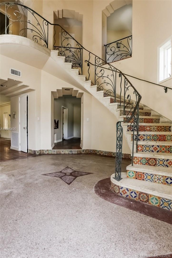 CORAL GABLES COUNTRY CLUB - Residential