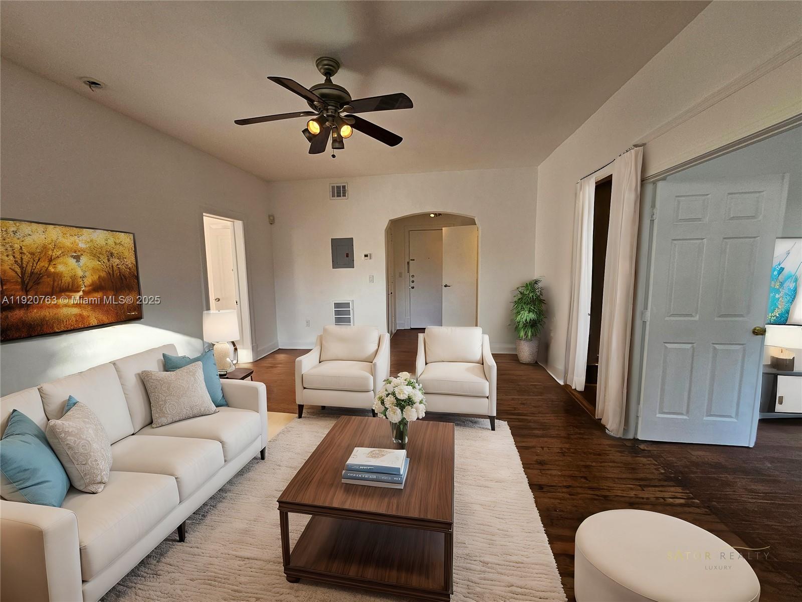 THE ESPLANADE BEACH CONDO - Residential