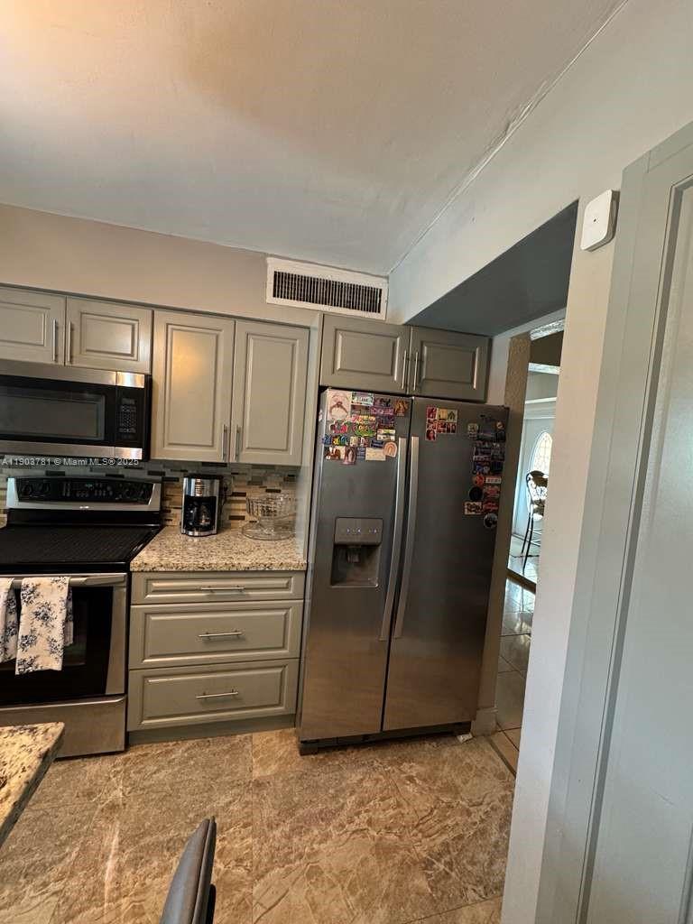 MIRAMAR ISLES SECTION 8 - Residential
