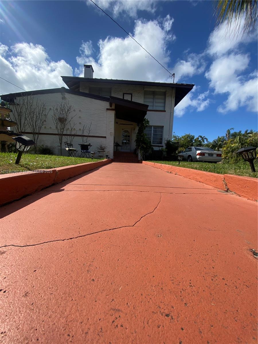 HOLLEMAN PARK - Residential