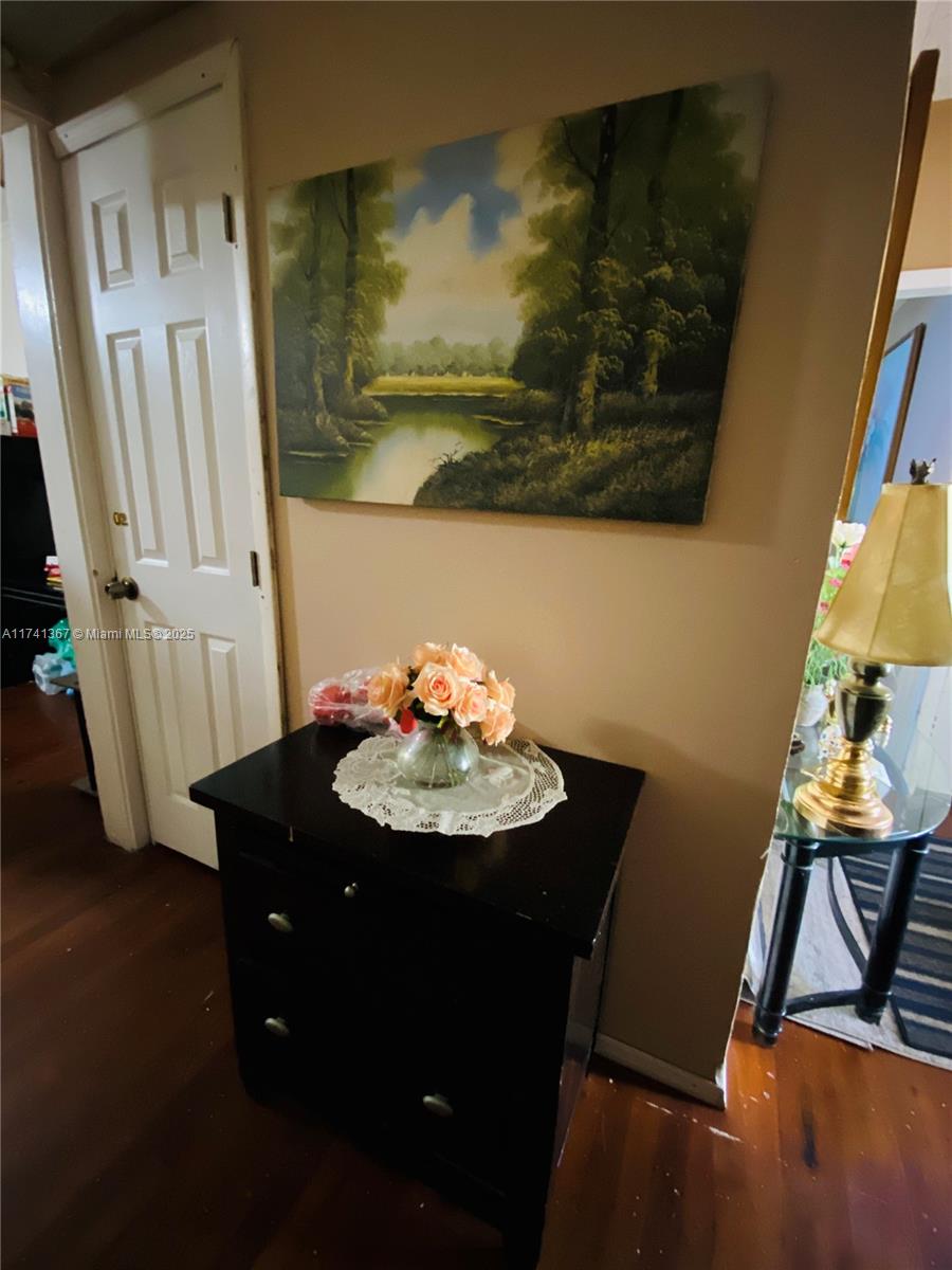 HOLLEMAN PARK - Residential
