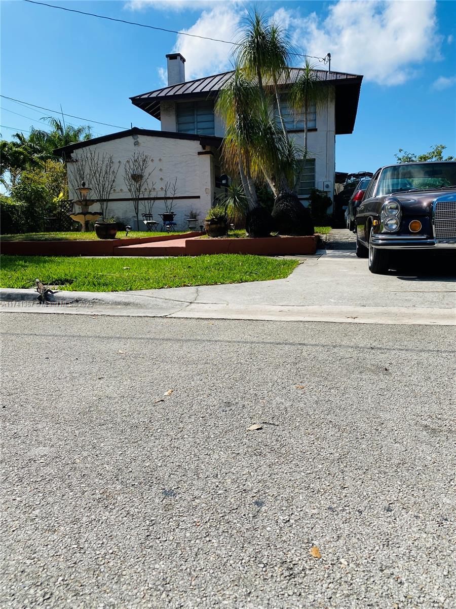 HOLLEMAN PARK - Residential
