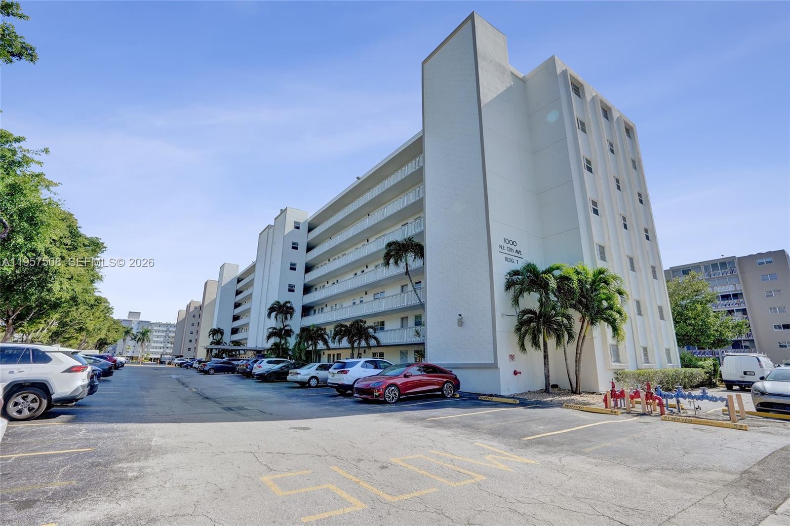 MEADOWBROOK CONDO APTS BL - Residential