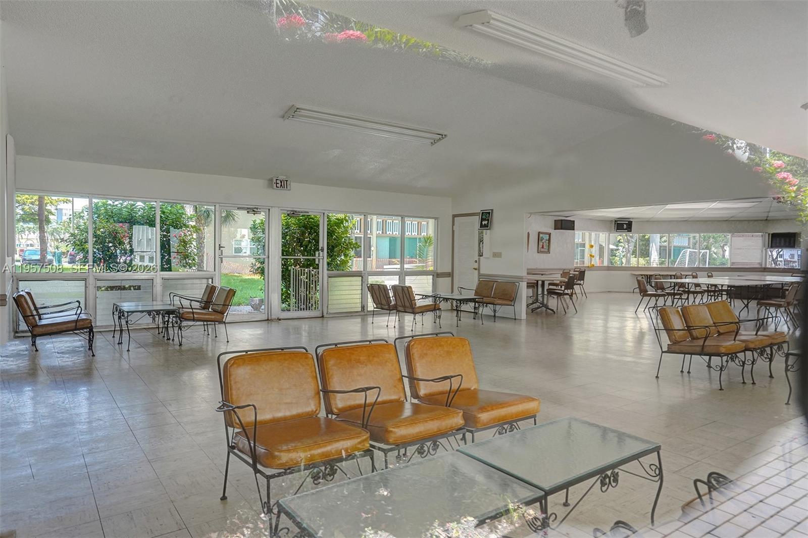 MEADOWBROOK CONDO APTS BL - Residential