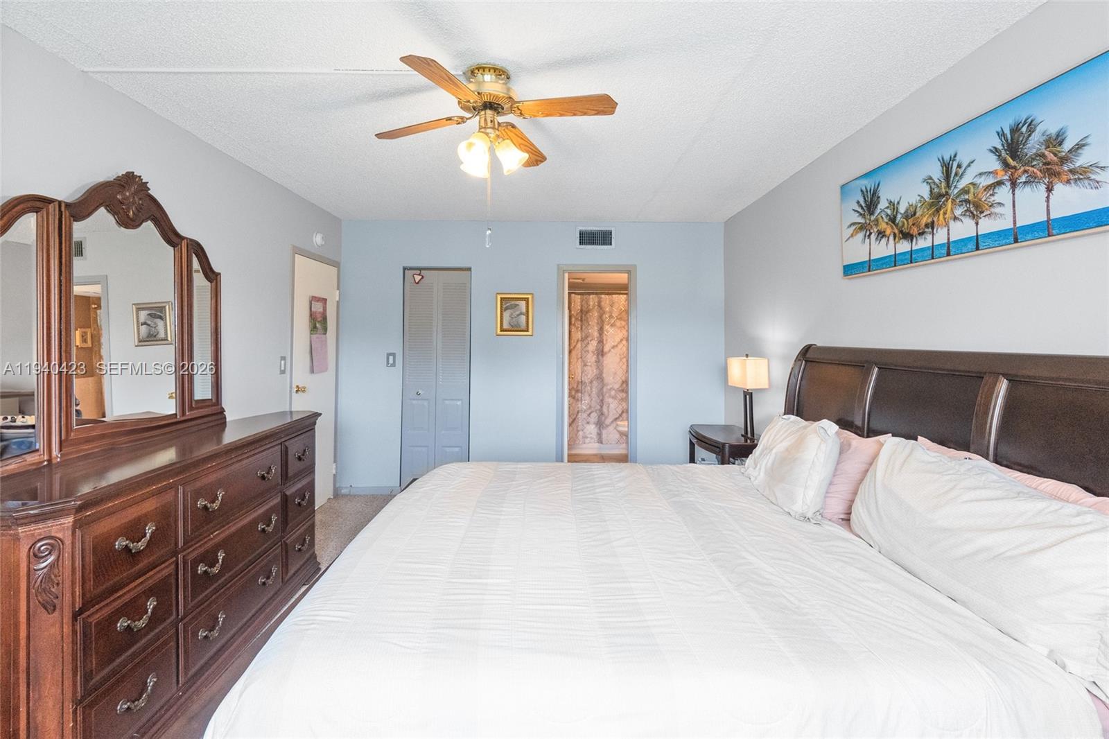 ORIOLE GOLF & TENNIS CLUB - Residential