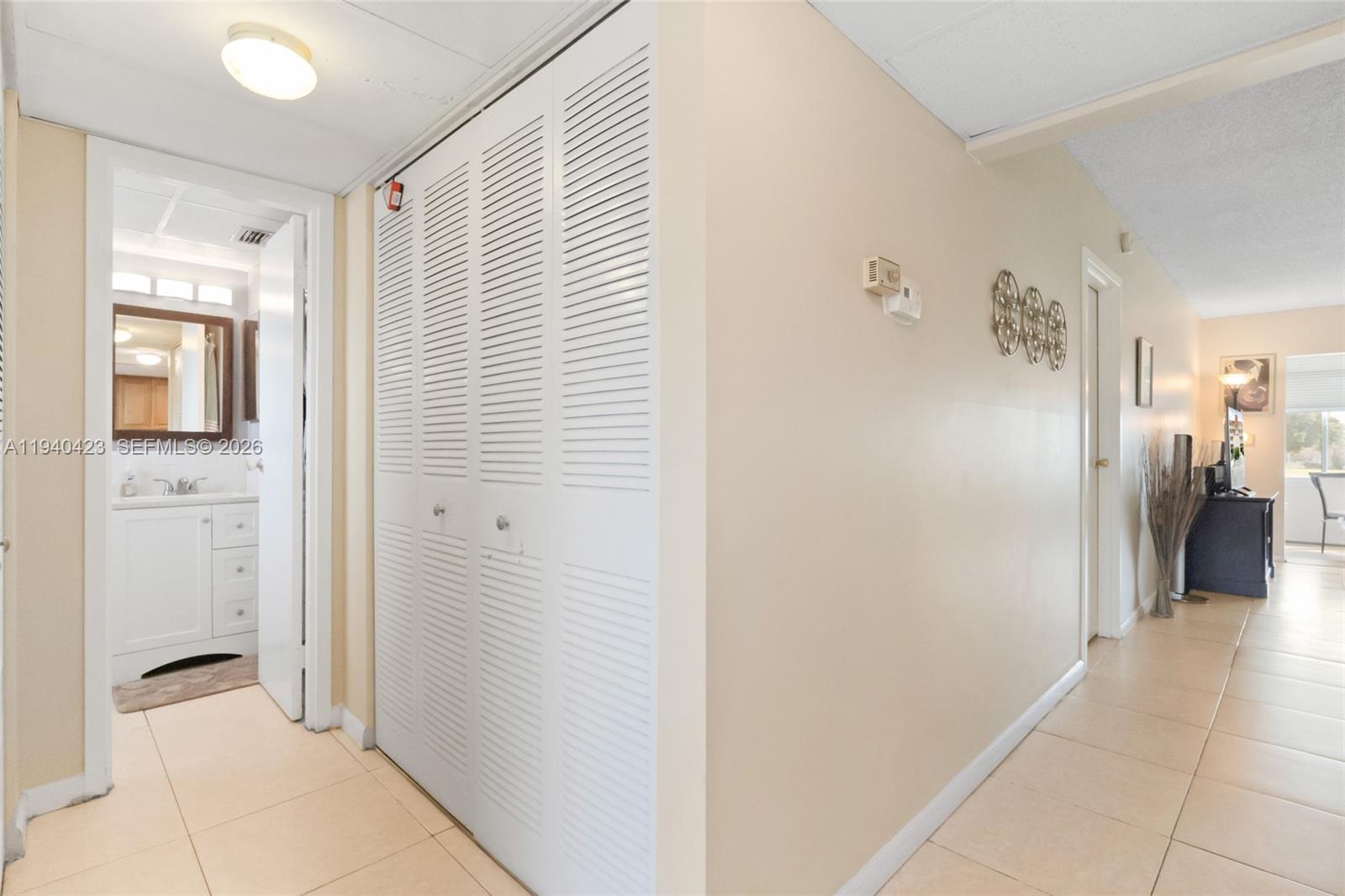 ORIOLE GOLF & TENNIS CLUB - Residential