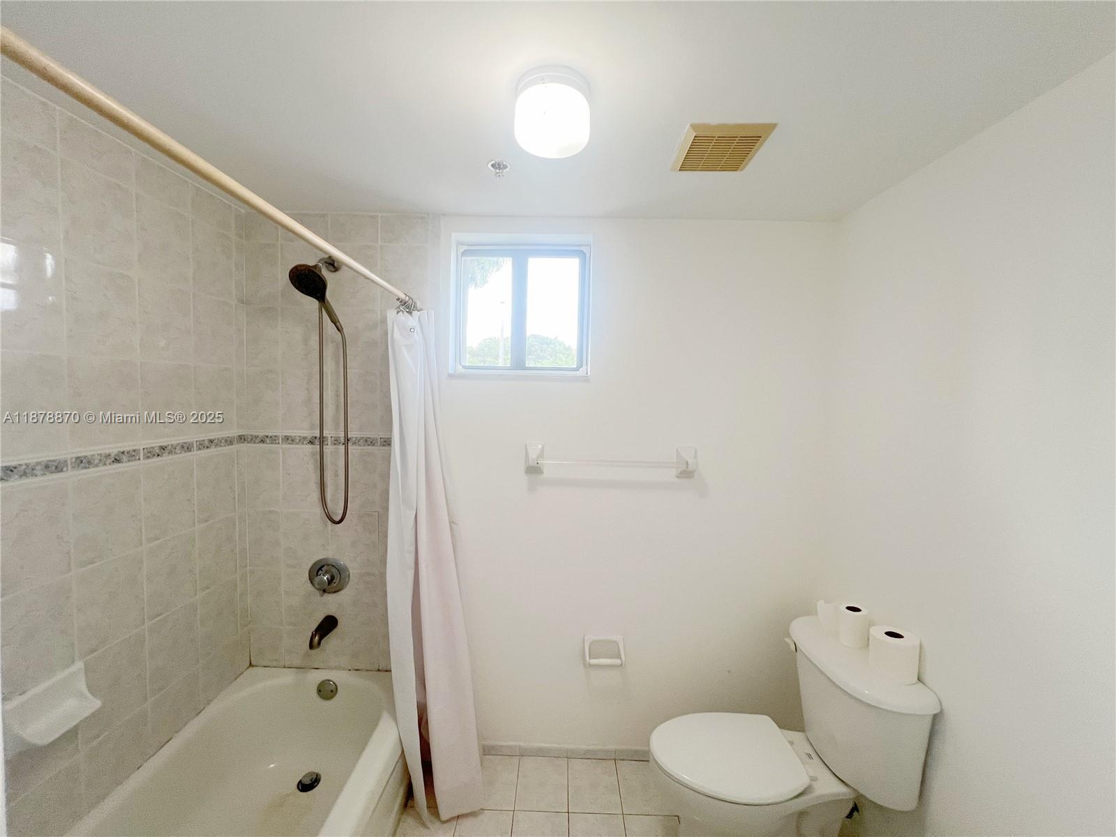 KEYSTONE COURTS CONDO - Residential