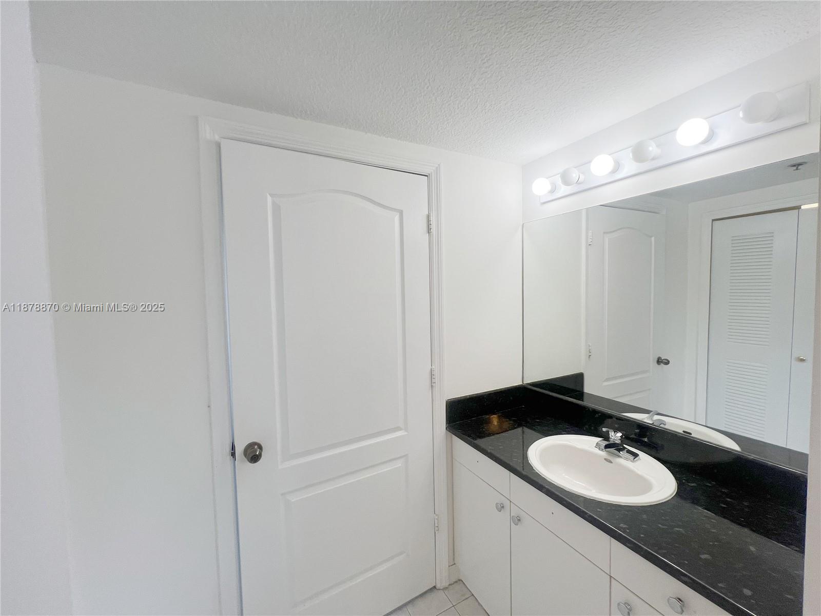 KEYSTONE COURTS CONDO - Residential