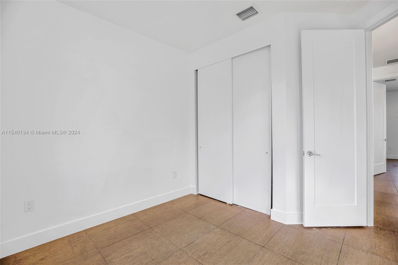 LANDMARK AT DORAL - Residential Lease