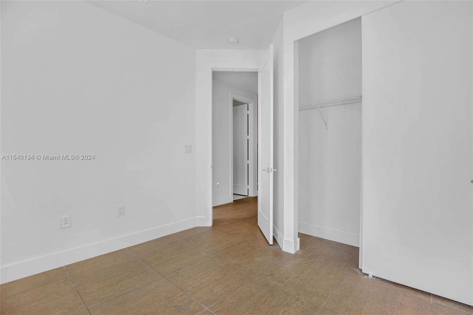 LANDMARK AT DORAL - Residential Lease