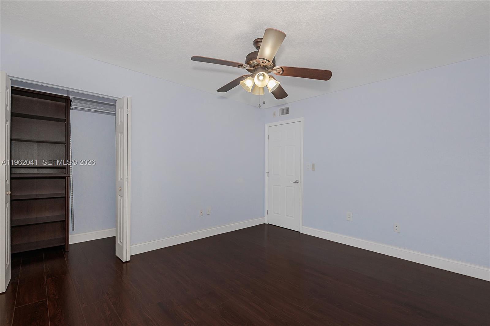 LAGUNA CLUB EAST CONDO - Residential
