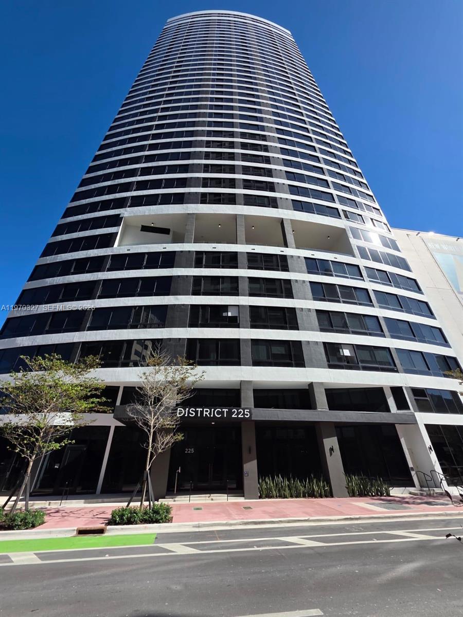 Brand new luxury condo-hotel at District 225 in the heart of Downtown Miami. Fully furnished and turnkey residence featuring modern finishes, floor-to-ceiling impact windows, sleek kitchen cabinetry, and contemporary bathroom design. Approved for daily rentals with no rental restrictions, allowing Airbnb and short-term leasing. Resort-style amenities include rooftop pool, fitness center, co-working spaces, and 24-hour security. Prime location steps from Miami Worldcenter, Brightline Station, Bayside, Kaseya Center, and top dining and entertainment. Excellent investment opportunity with high rental income potential.