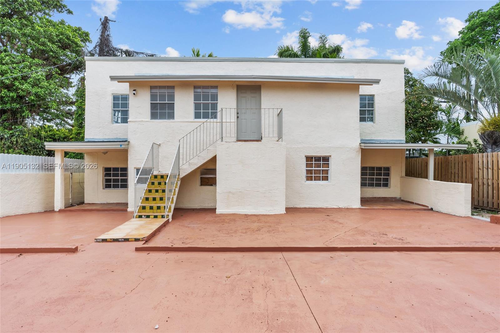VEDADO - Residential Income
