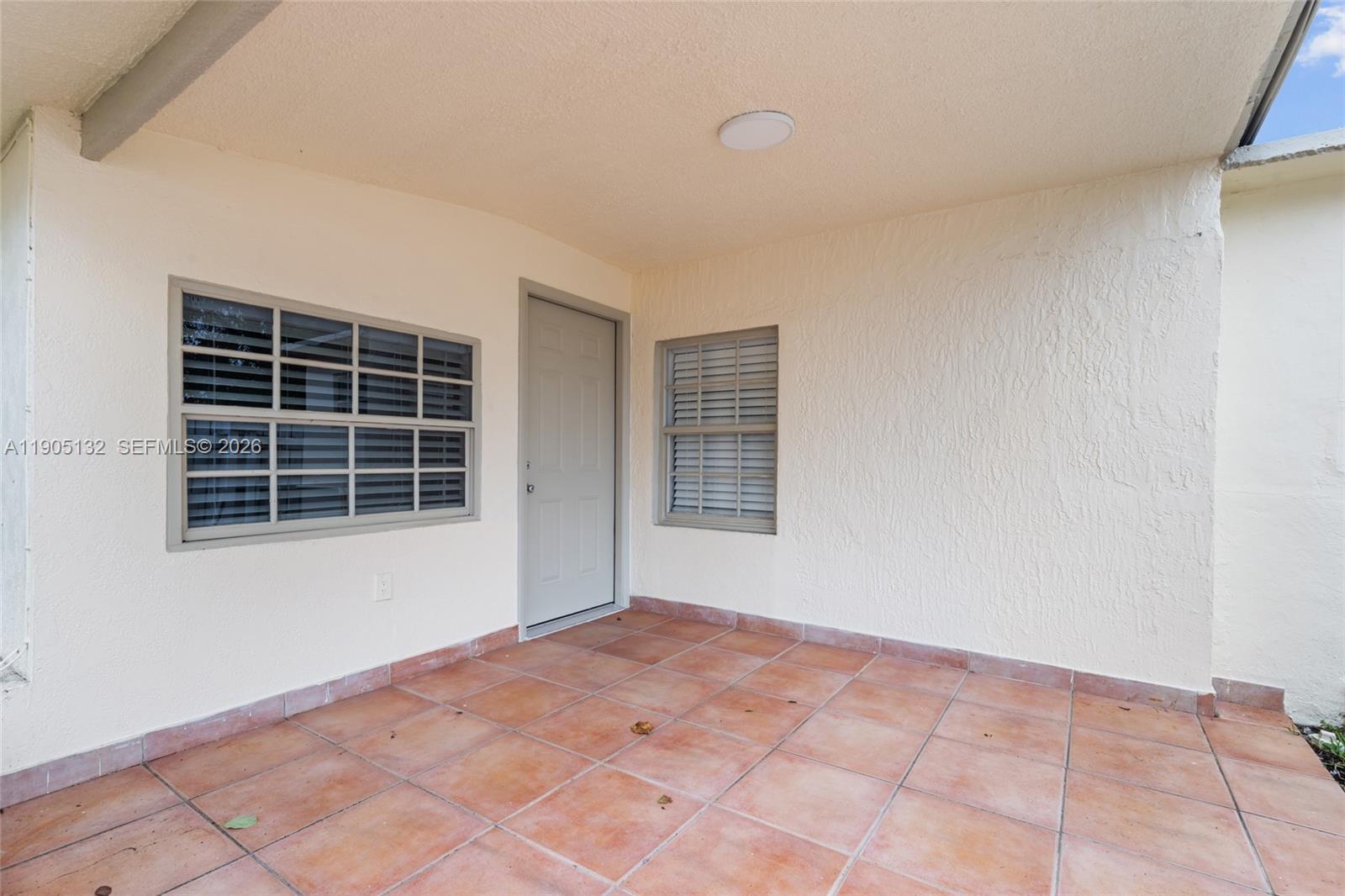 VEDADO - Residential Income
