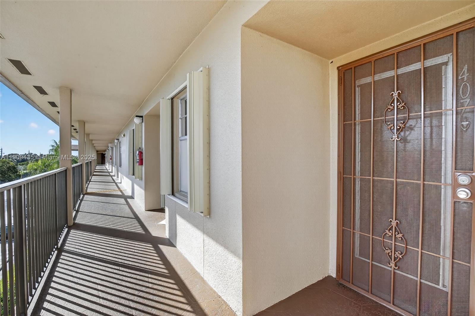IVANHOE EAST AT CENTURY V - Residential