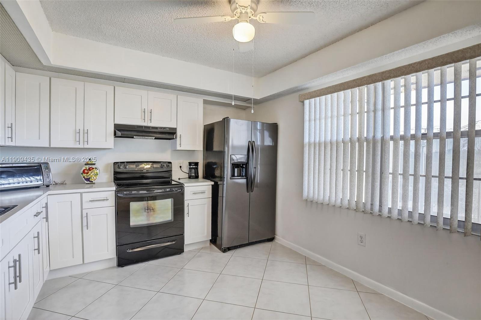 IVANHOE EAST AT CENTURY V - Residential