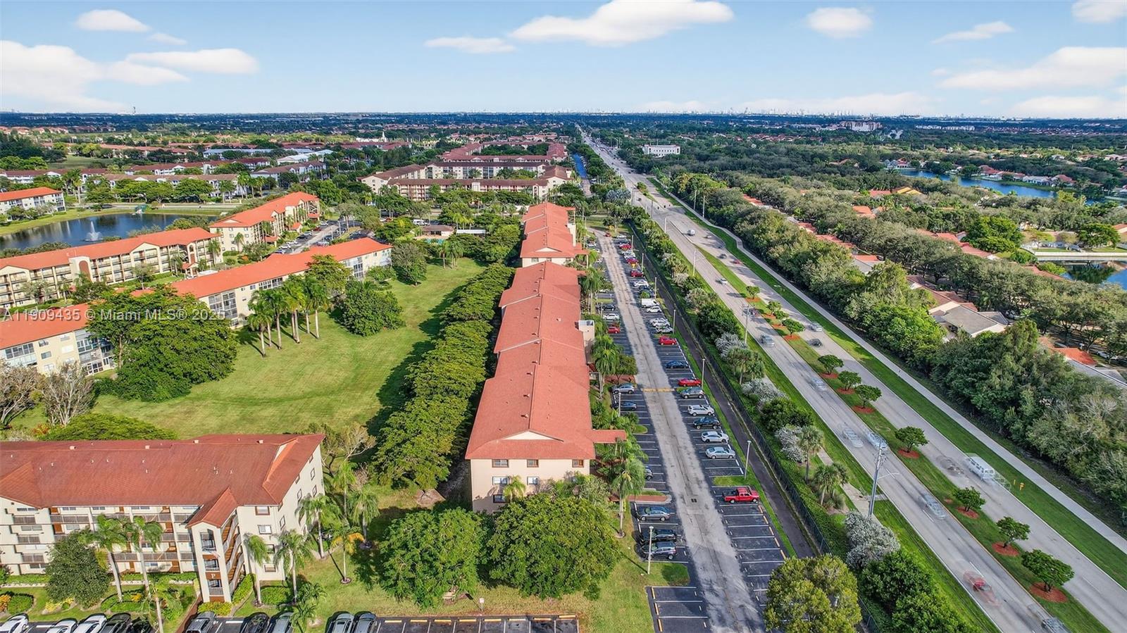 IVANHOE EAST AT CENTURY V - Residential