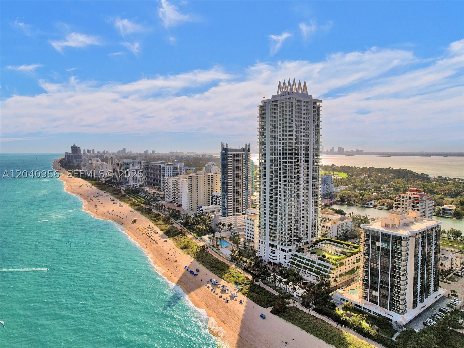 AKOYA CONDO - Residential