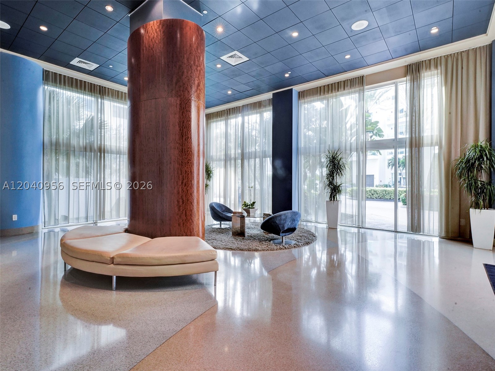 AKOYA CONDO - Residential