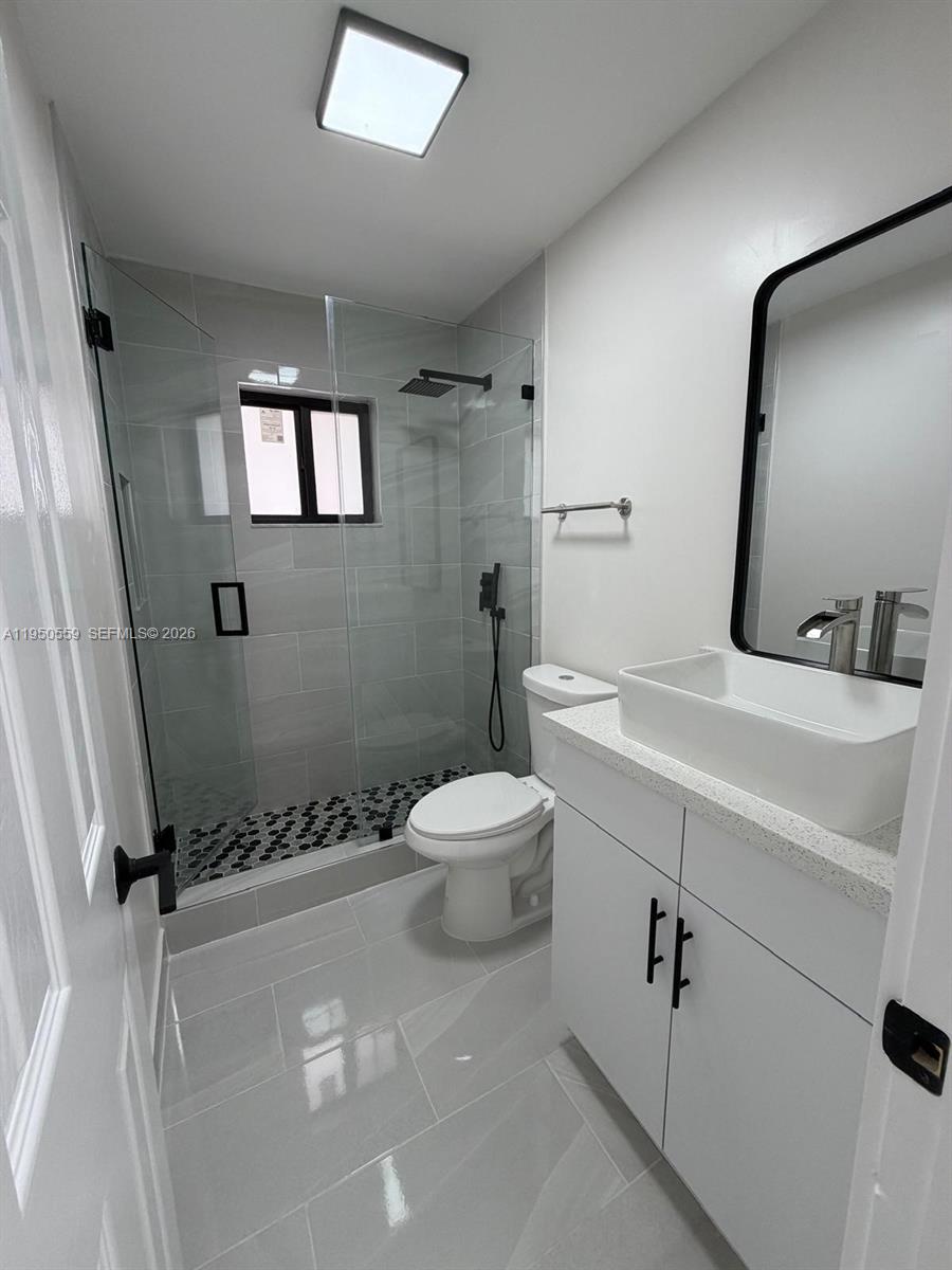 WESTWIND LAKES SEC 4 - Residential Lease