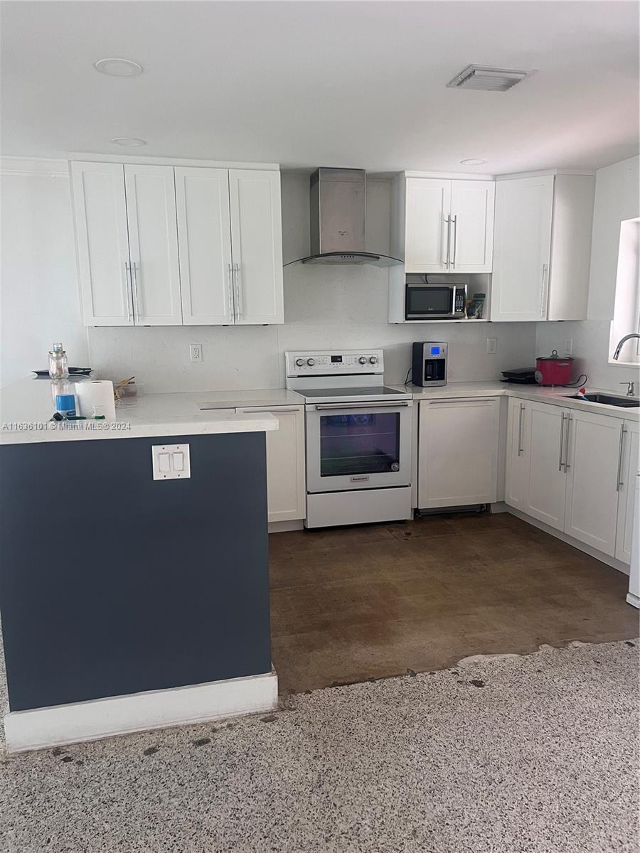 CAROL CITY 3RD ADDN - Residential