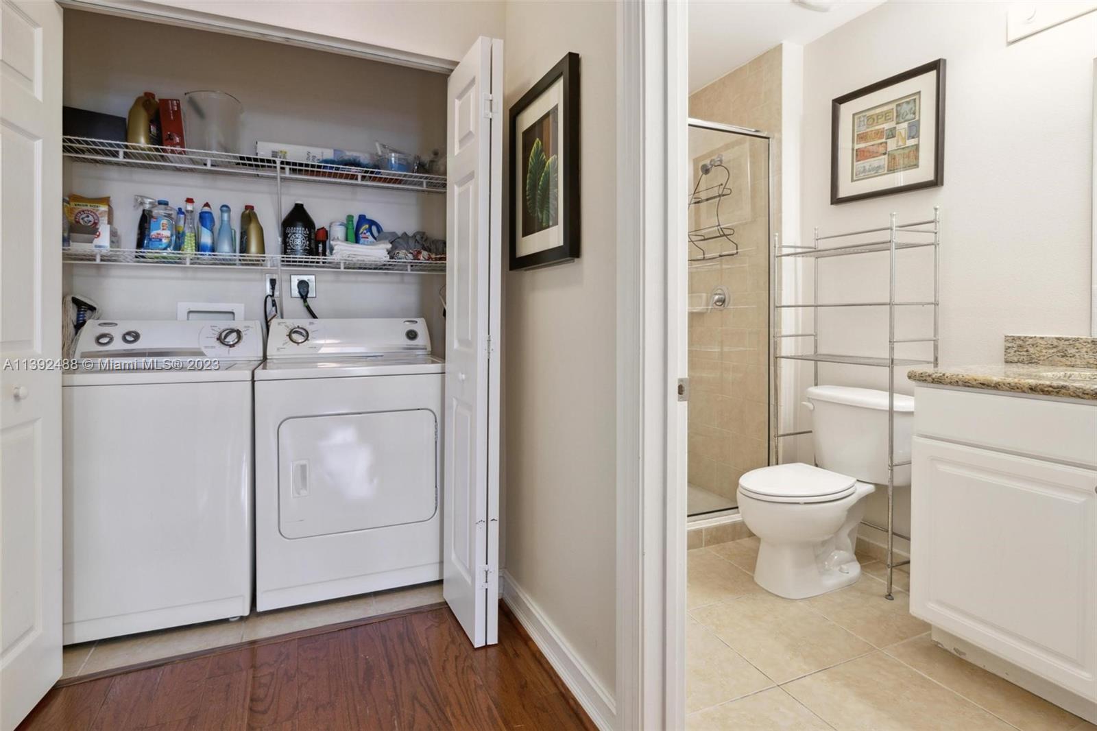 ALAQUA CONDO - Residential