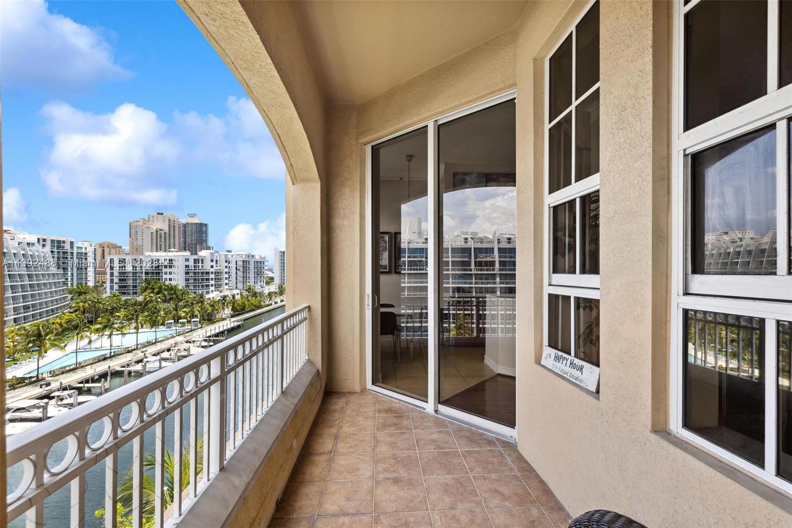 ALAQUA CONDO - Residential