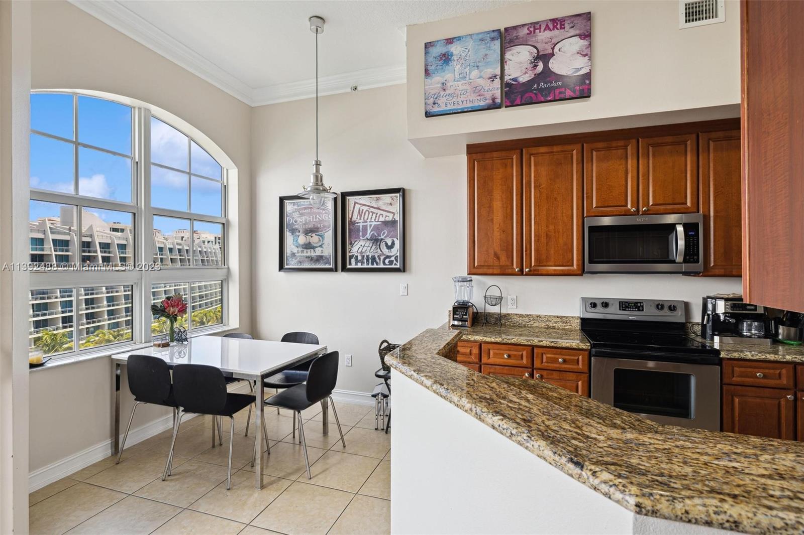 ALAQUA CONDO - Residential