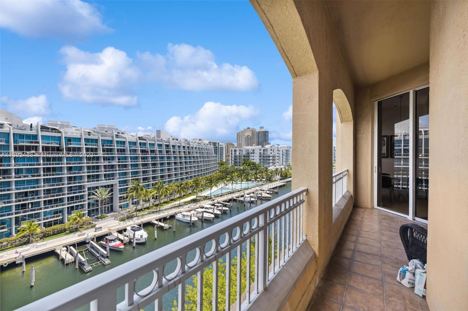 ALAQUA CONDO - Residential