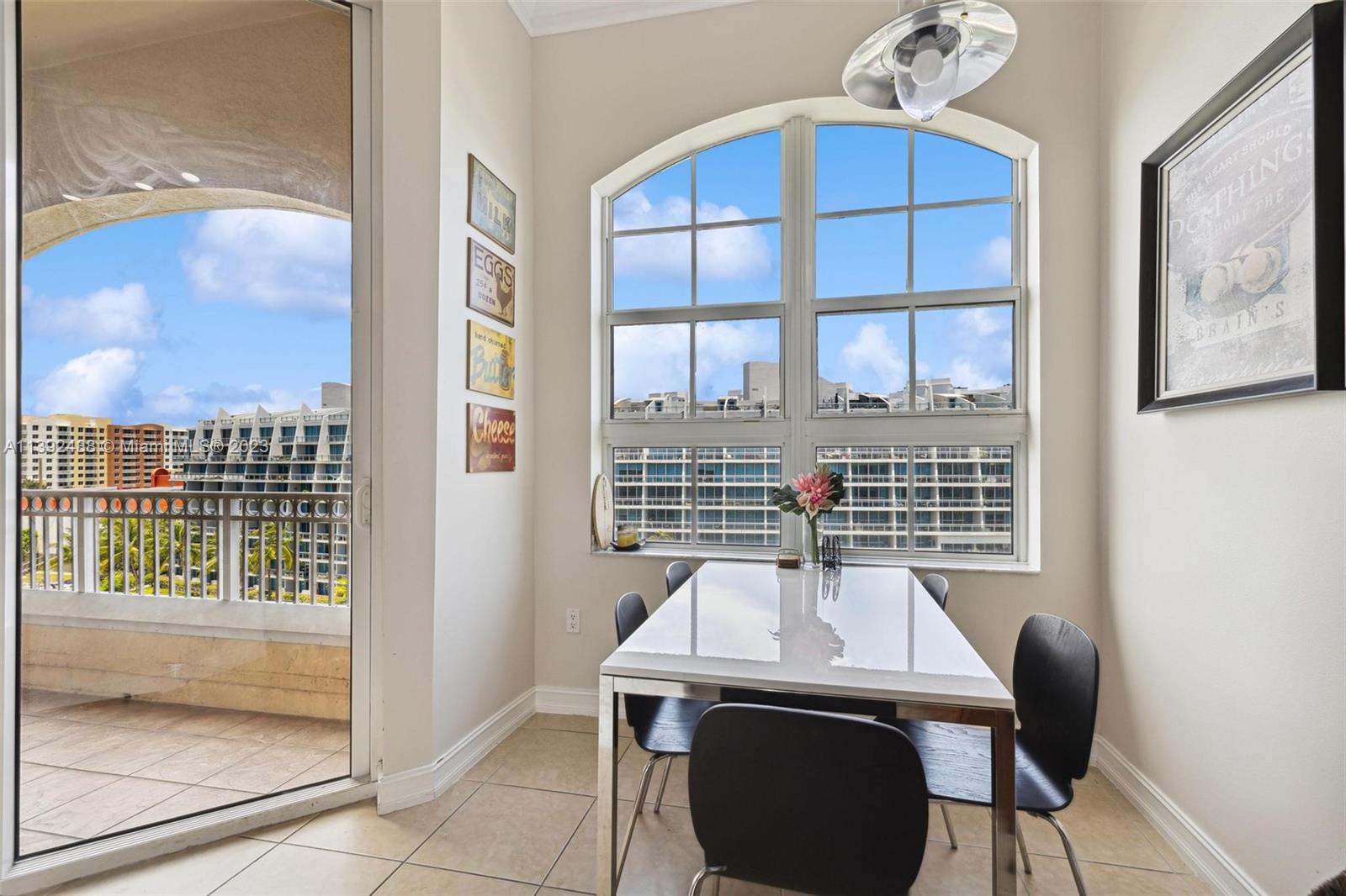 ALAQUA CONDO - Residential