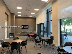 CANVAS CONDO - Residential Lease