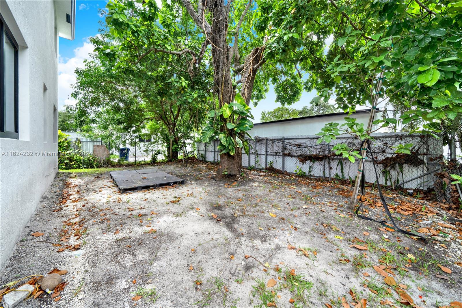 GLENWOOD HEIGHTS ADDN - Residential Lease