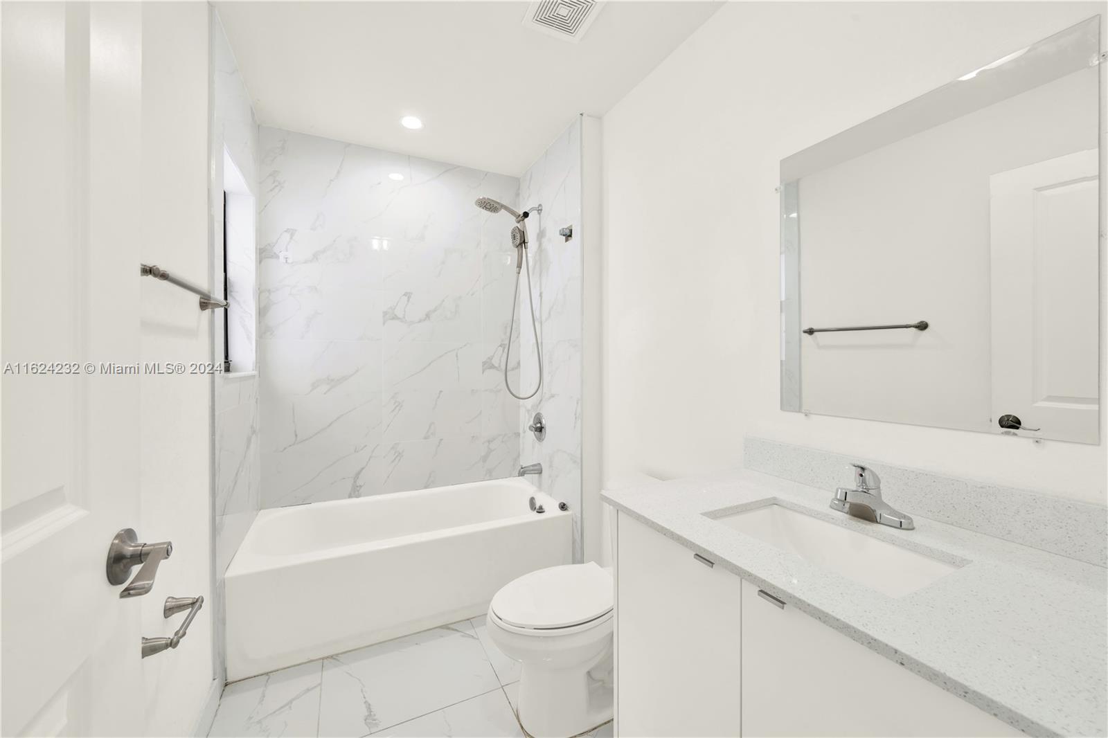 GLENWOOD HEIGHTS ADDN - Residential Lease
