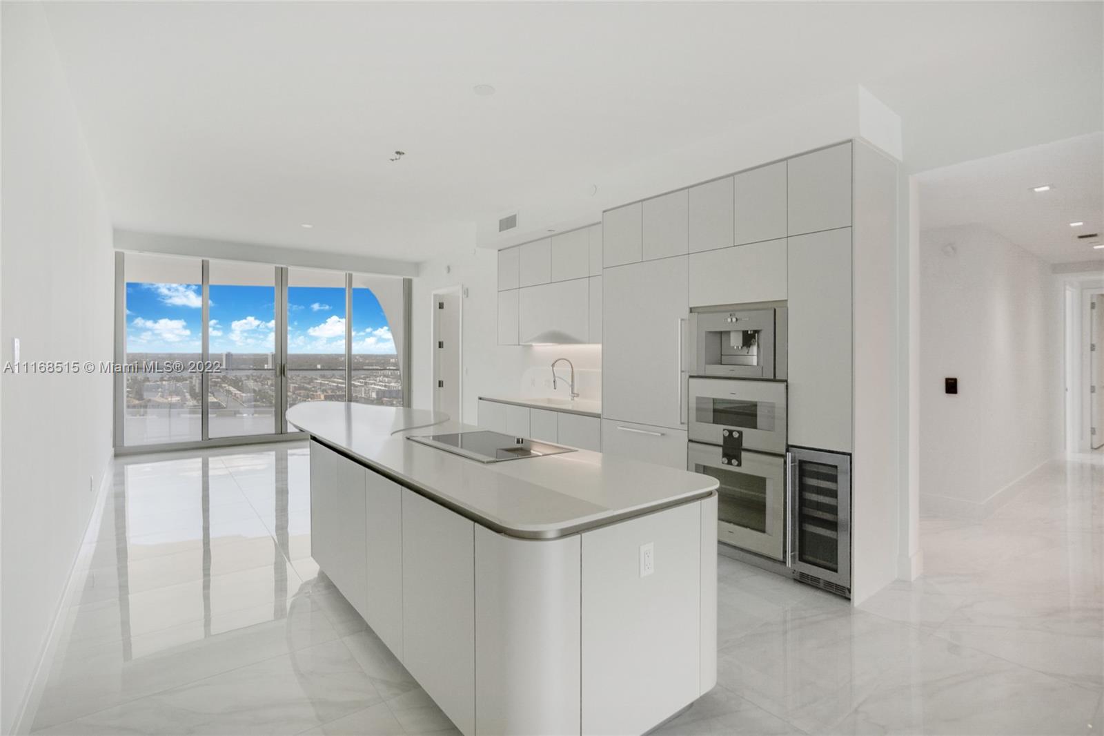 JADE SIGNATURE CONDO - Residential